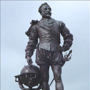 Picture Of Sir Francis Drake Statue